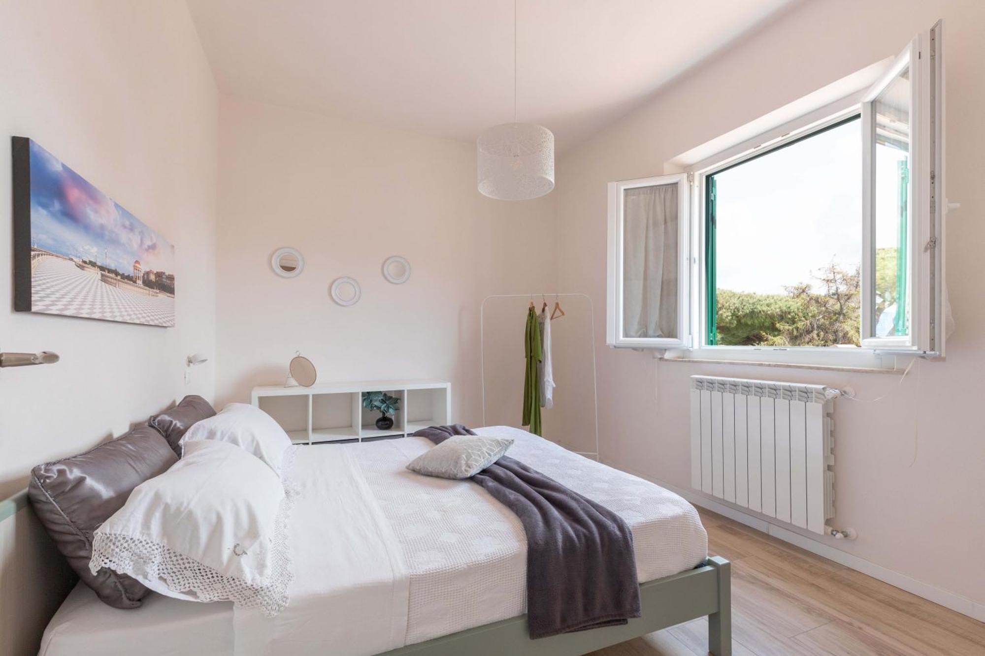 Apartamento Abbraccio Di Mare- Relax Vicino Al Porto Livorno Exterior foto